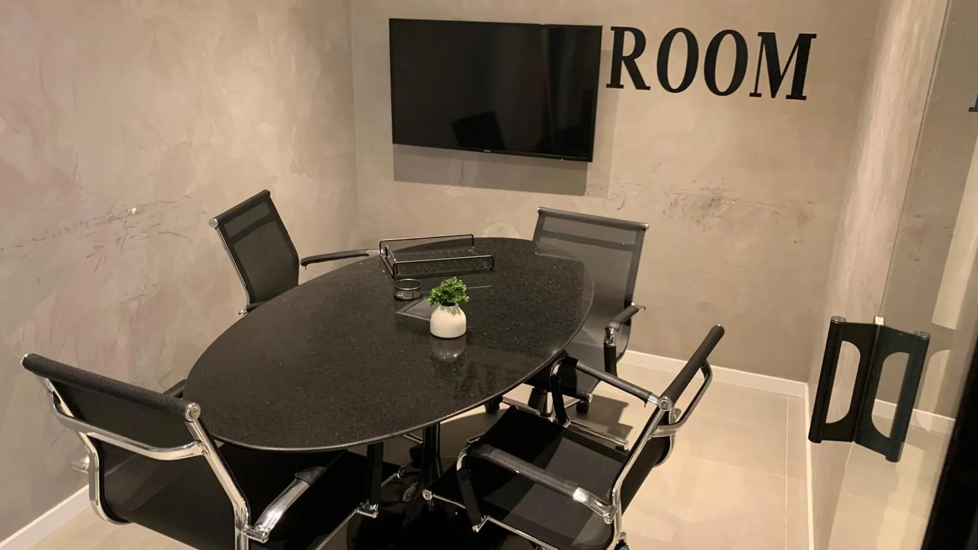 Studio704 Metro Brooklin São Paulo